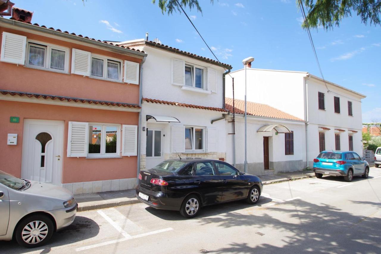 Holiday Apartment Dominik بولا المظهر الخارجي الصورة